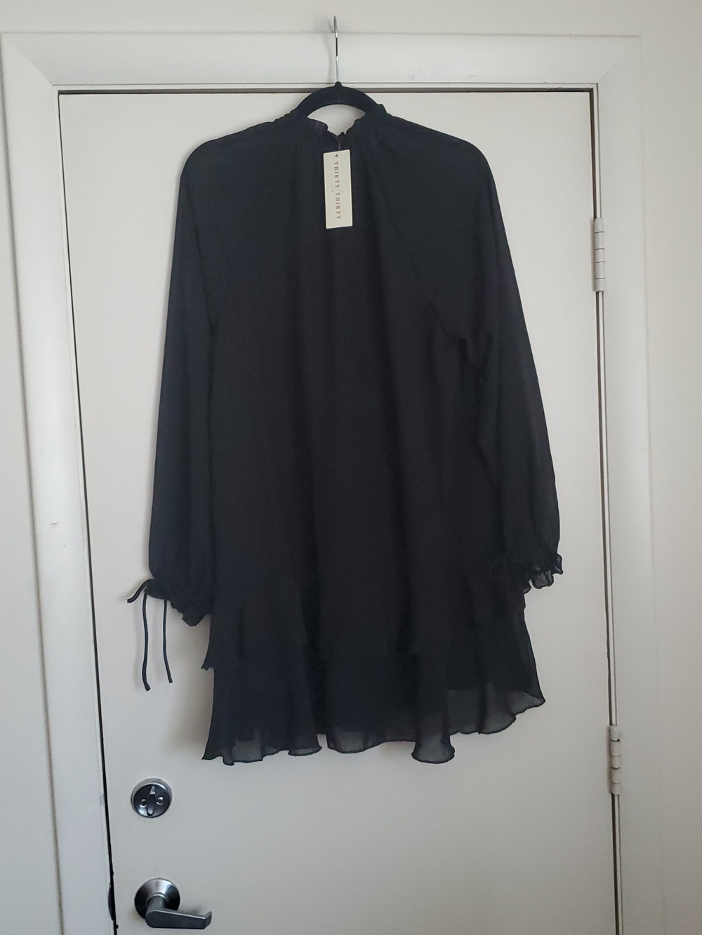 *NWT* THIRTY/ THIRTY L ABlack Ruffle Long Sleeve Tunic Dress - Picture 8 of 13